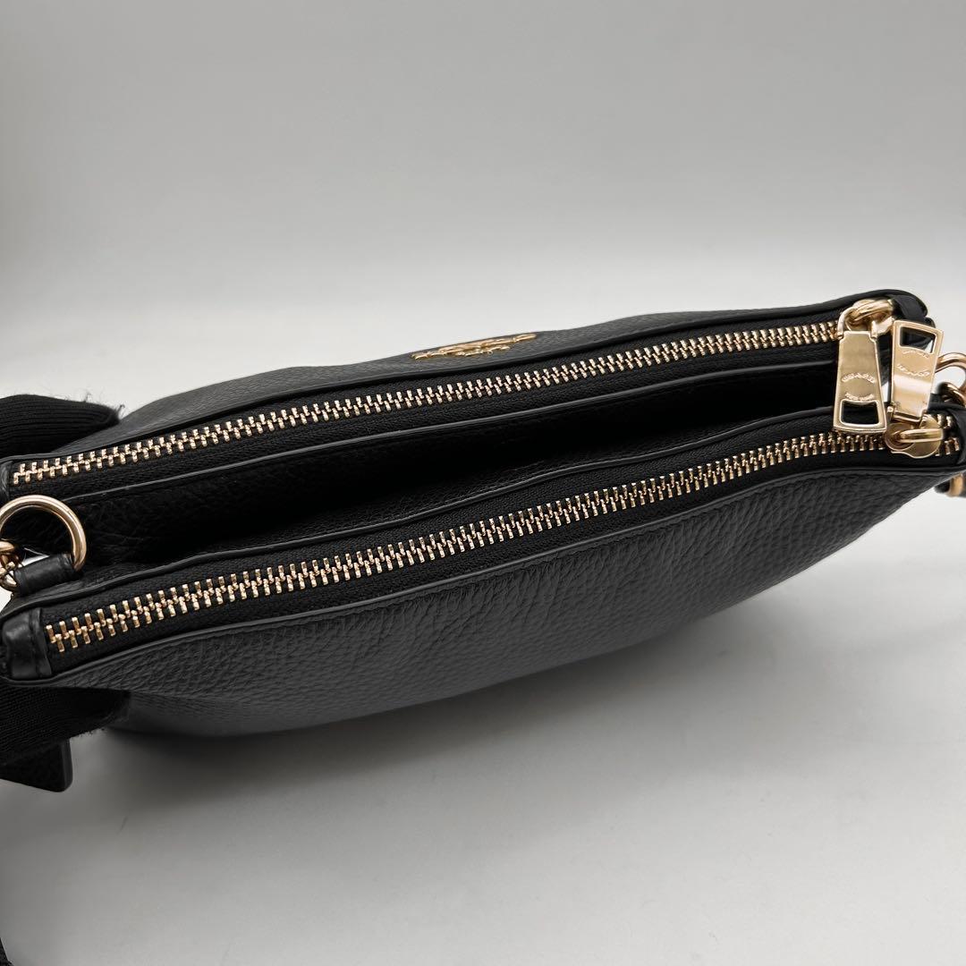極美品　COACH　コーチ　ショルダーバッグ　二層　黒　レザー　ロゴ　斜め掛け◎