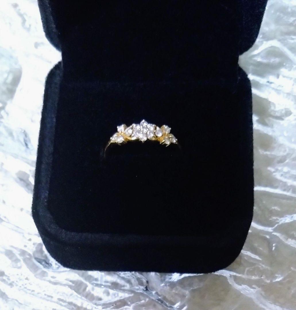 美品　K18YG H&C　フラワーデザインダイヤモンドリング