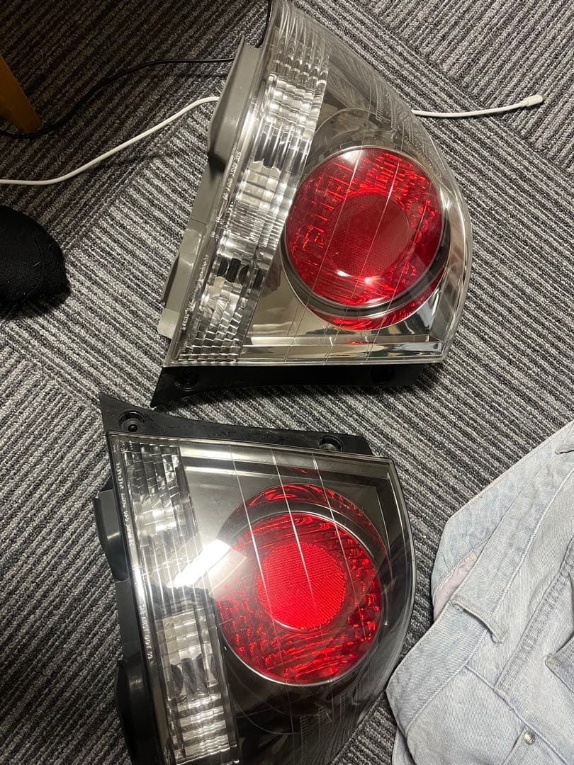 アルテッツァ純正テールランプ