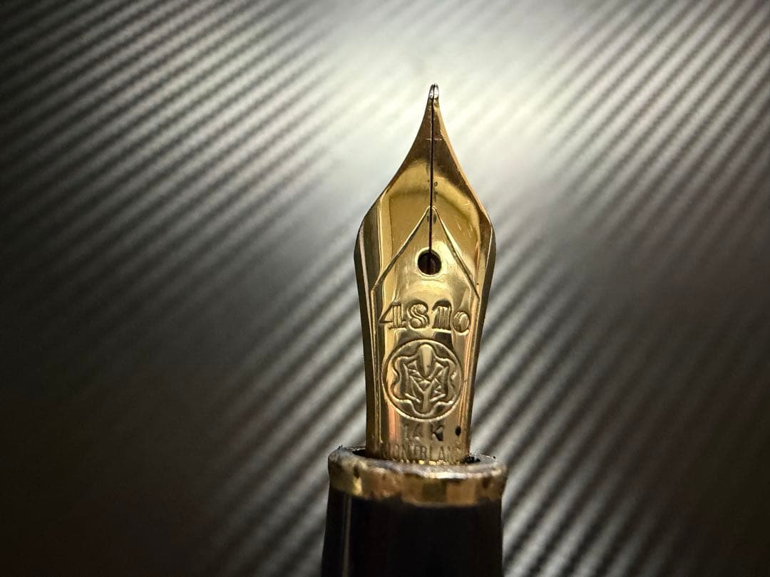 美品 エボナイト芯 モンブラン 144 ブラック 全金 EF 極細字 万年筆