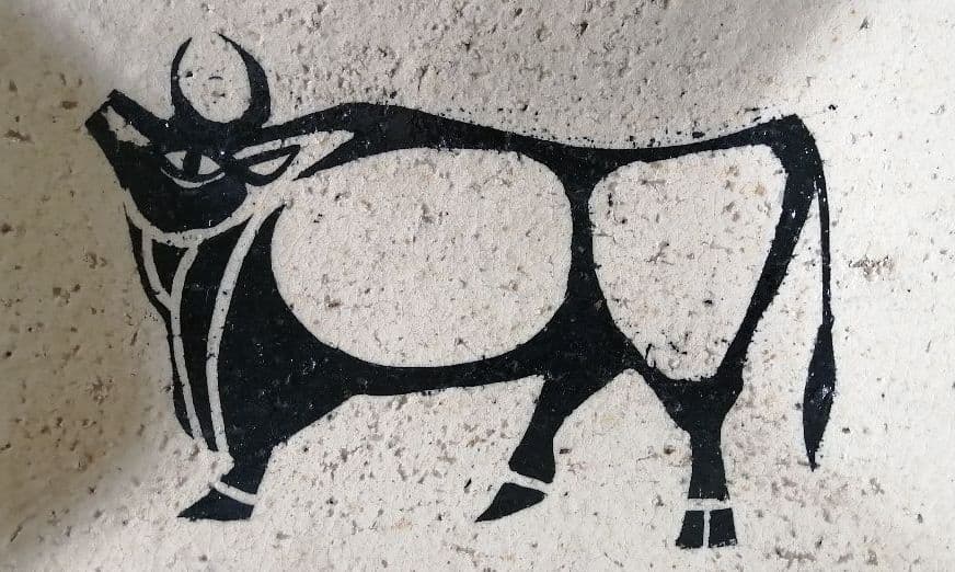 福田平八郎　雄牛飾皿