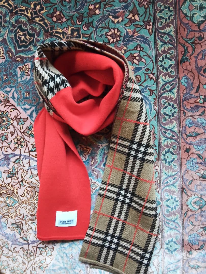 .n. バーバリー マフラーストール ニット マイクロサイズ 6043