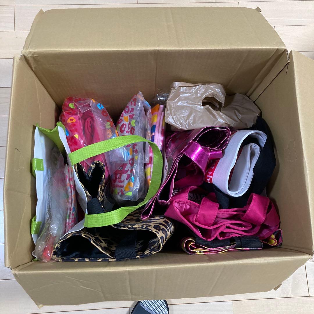 浜崎あゆみ　あゆ　グッズ　まとめ売り　バック　　　Tシャツ　パーカー　うちわなど