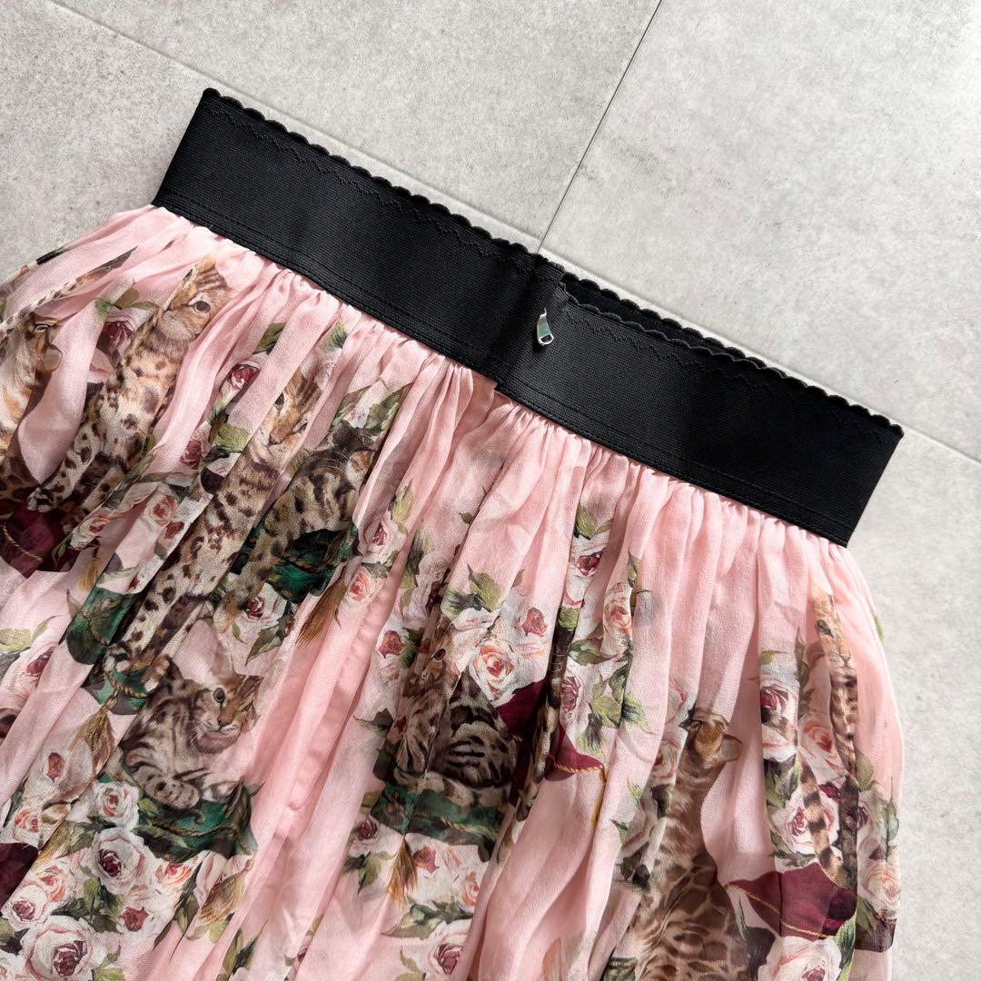 ドルチェアンドガッバーナ スカート　シルク100% 36 ピンク　アニマル　薔薇