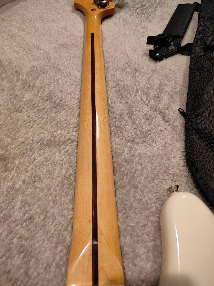 ベース Squier Vintage Modified 70's Jazz Bass