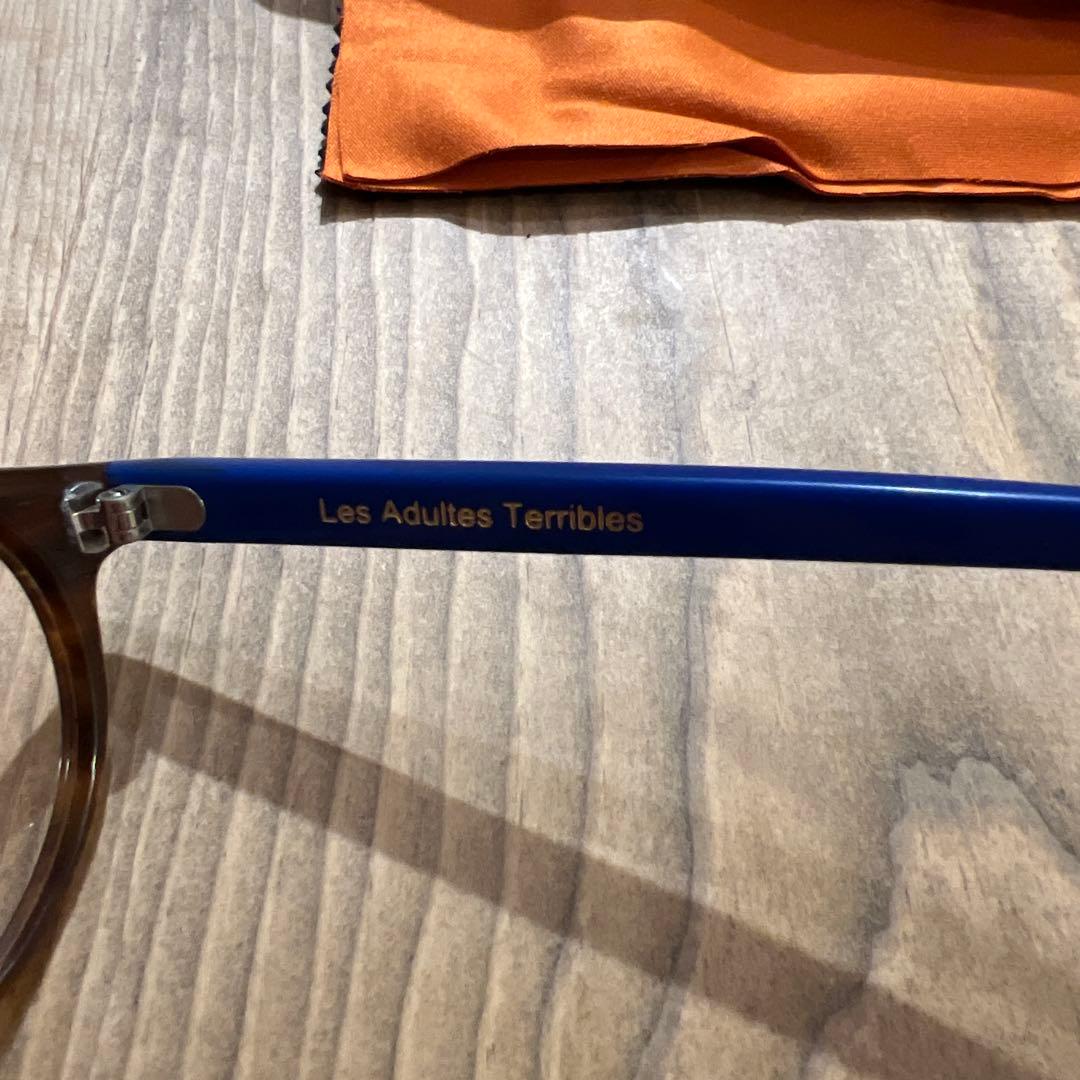 東京事変メガネフレーム　Les Adultes Terribles（椎名モデル）