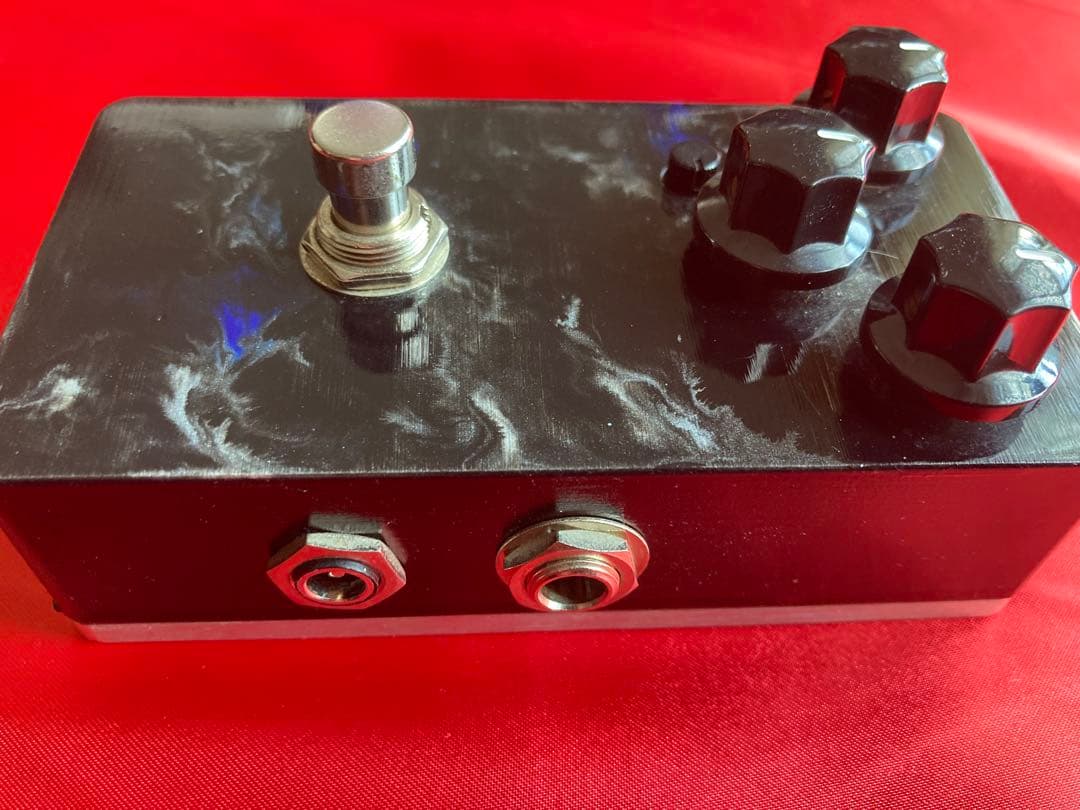 Leqtique 10/10（Ten/Ten） ハイゲイン ディストーション