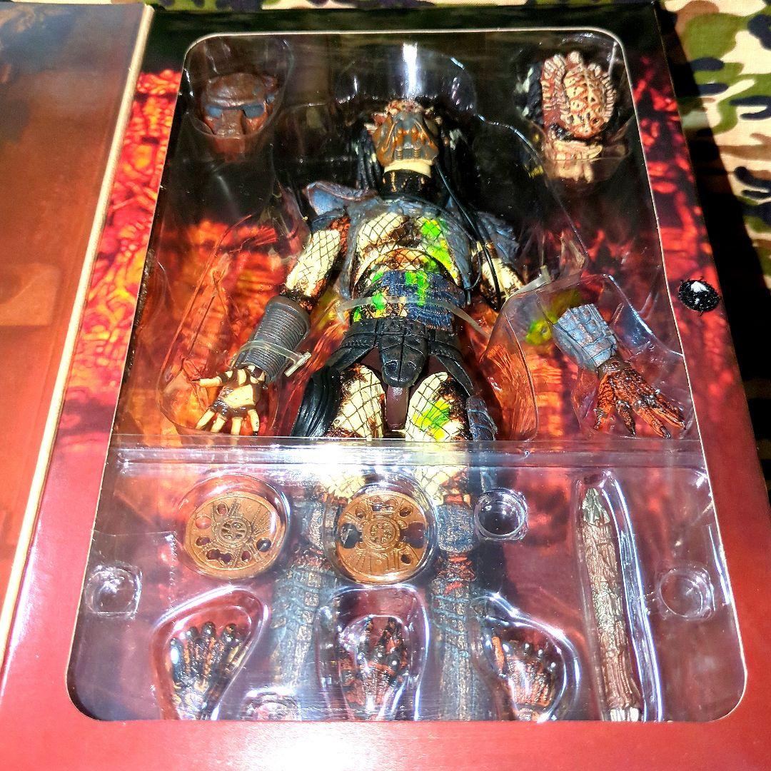 NECAアルティメット•シティハンタープレデター／ ダメージVer【未開封品】