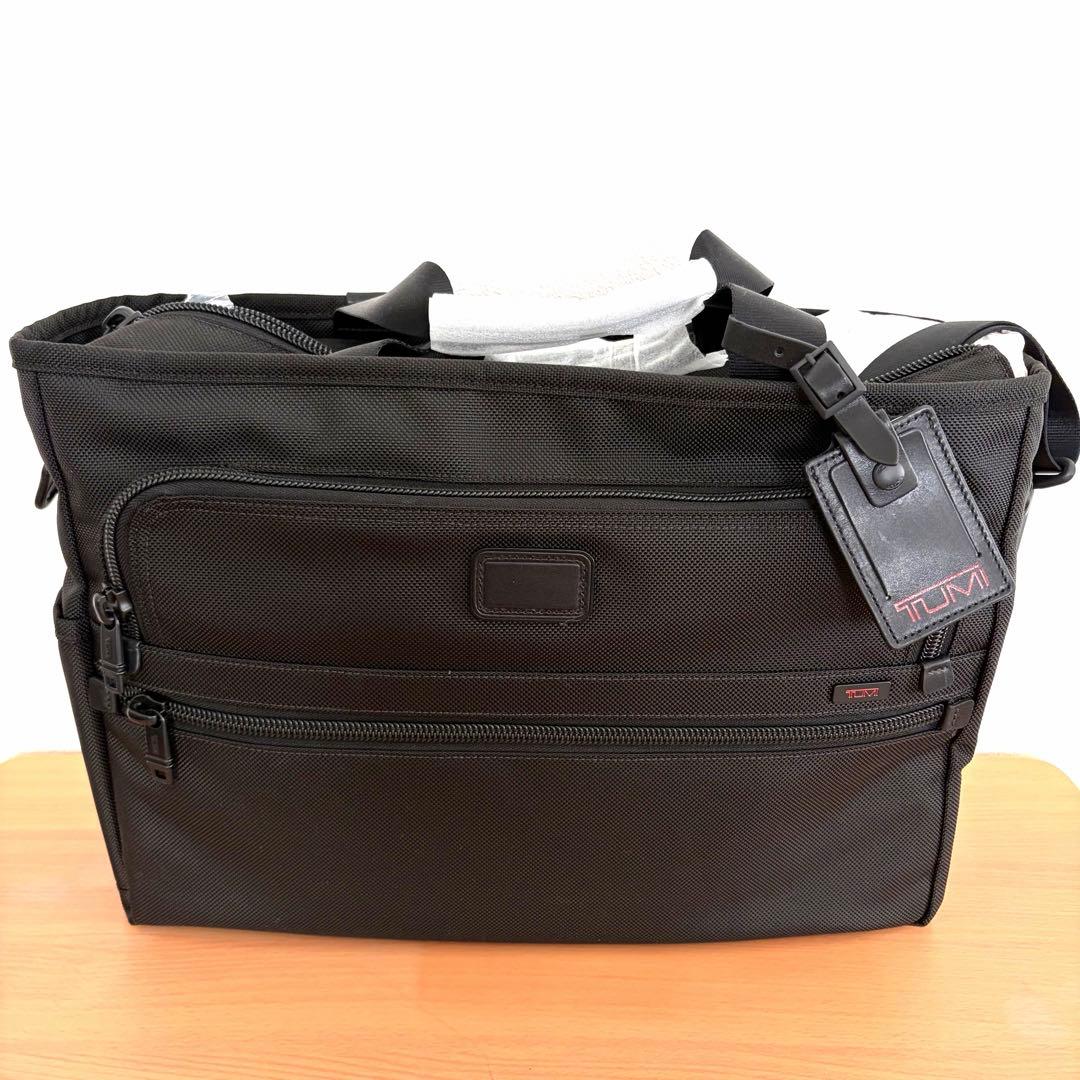 ★美品★TUMI　ALPHA DAY TOTE　ビジネスバッグ　ナイロン