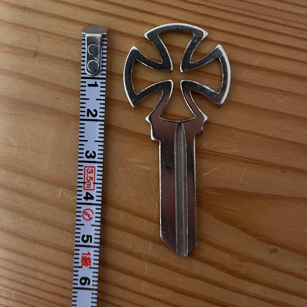 INDEPENDENT 鍵 キー　インディペンデント