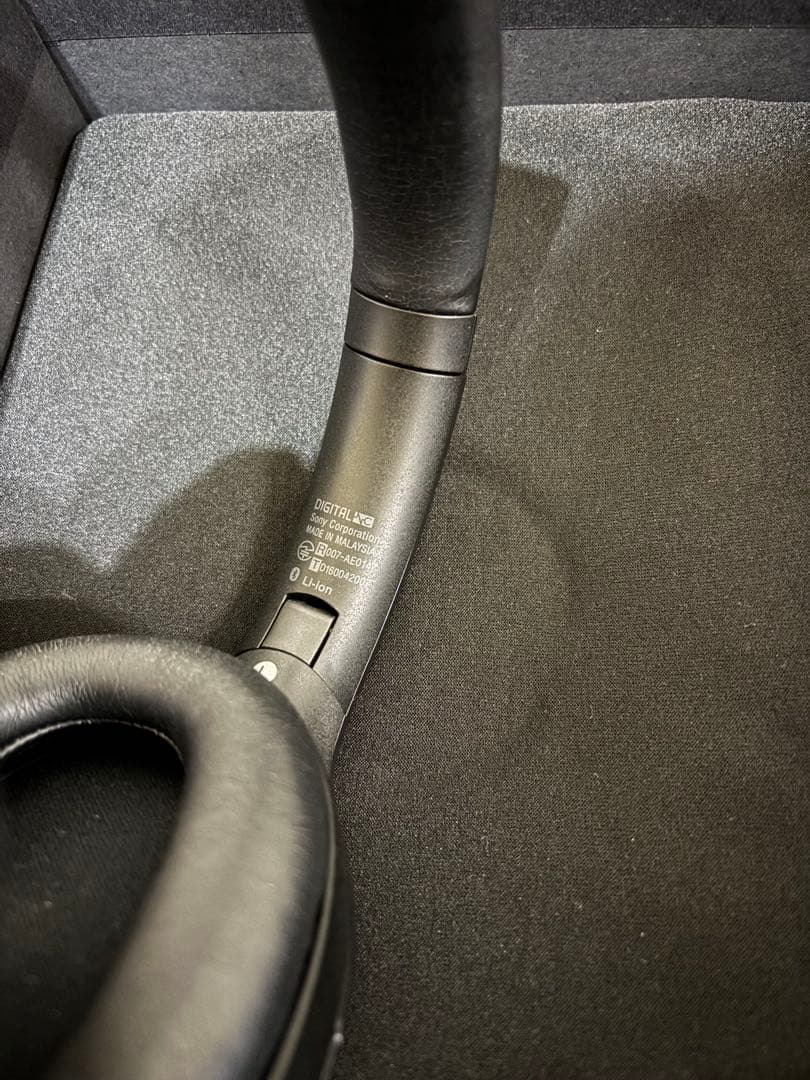 美品 動作品 SONY MDR-1000Xブラック