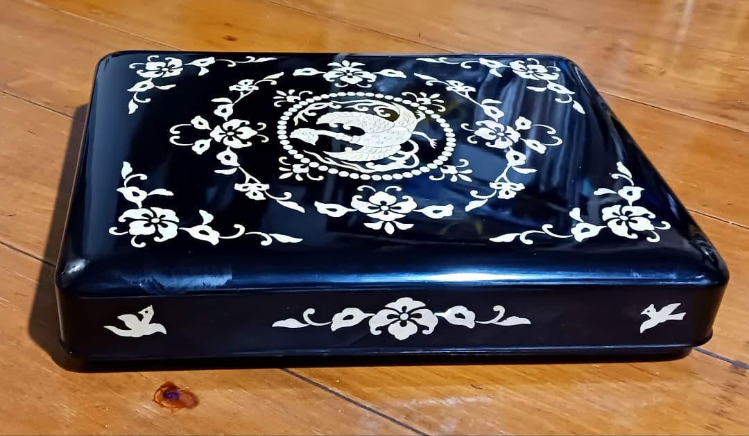 奈良漆器 正倉院文螺鈿硯箱 硯,水滴,唐墨2丁付 書道具