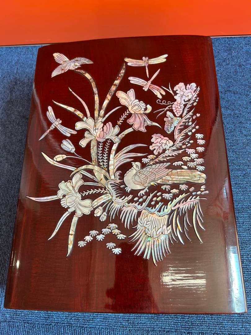 869 小物入れ　螺鈿細工 　貝細工　木製　インテリア　木箱　美術品　未使用