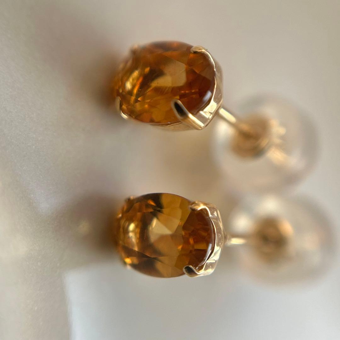 新品未使用　k18 シトリン　0.35ct×2 18金　スタッド　一粒ピアス