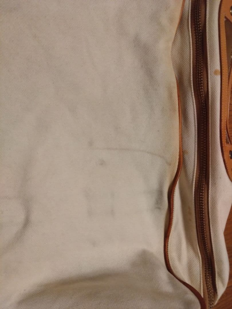 グローブトロッター　カバー　難あり