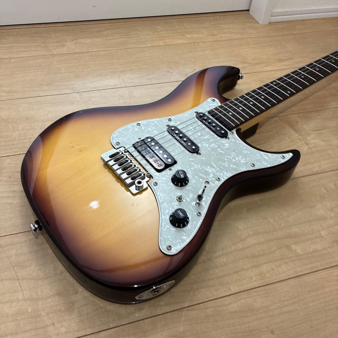 調整済み　いい音　Elioth S305 上位機種　ストラトキャスタータイプ