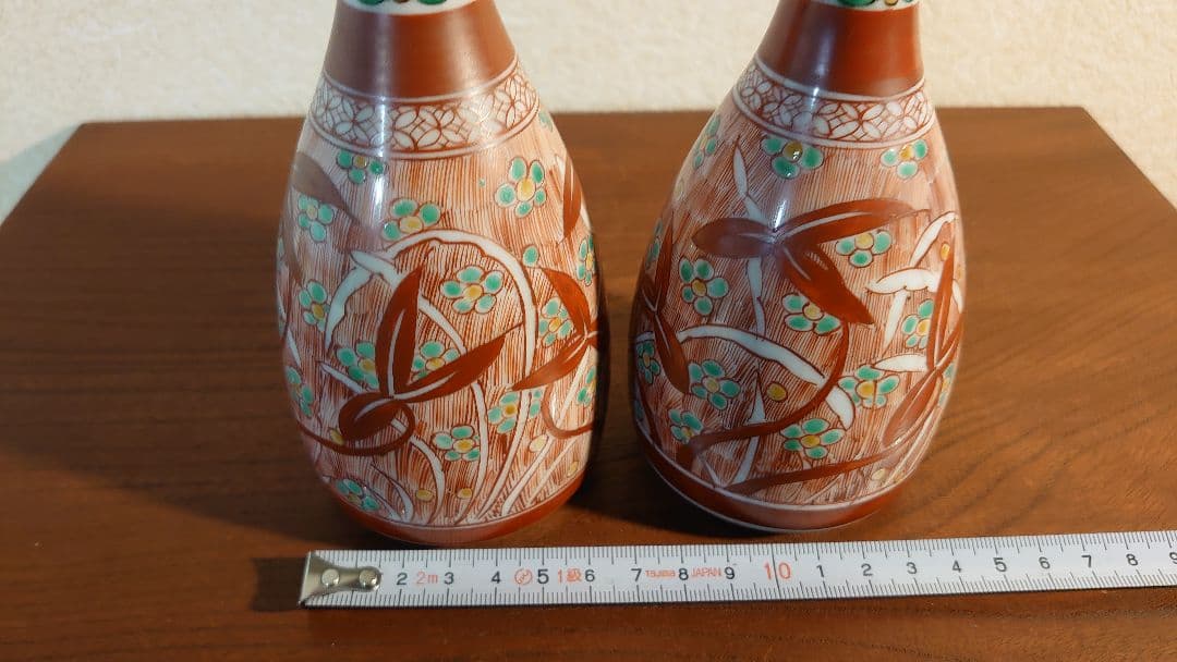 九谷焼 九谷 古九谷　飯田屋　宮本屋窯　赤絵　華草の図　江戸期　2客