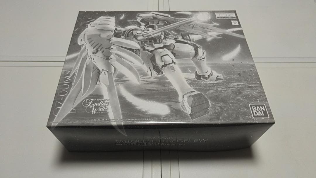 「新品未組立」MG トールギスF 新機動戦記ガンダムW 敗者たちの栄光