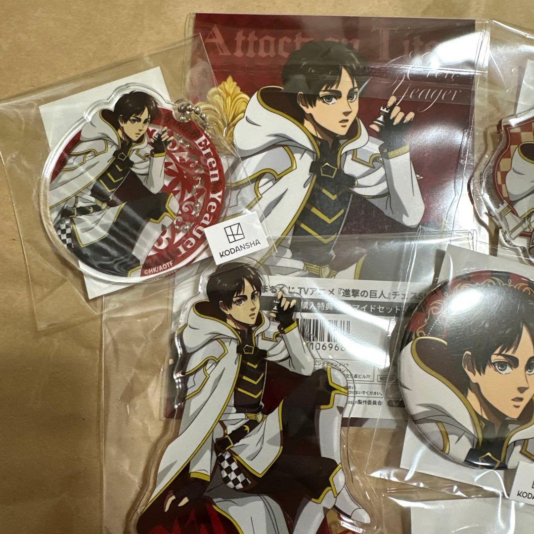 まるくじ　エレン　進撃の巨人　アクスタ　缶バッジ　アクキー