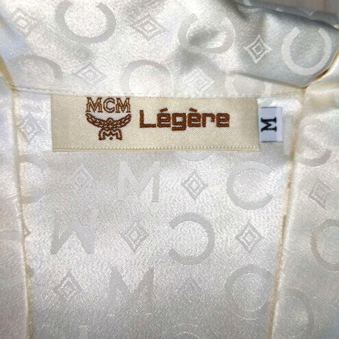 希少　新品　未使用　シルク100% MCM パジャマ　上下セット
