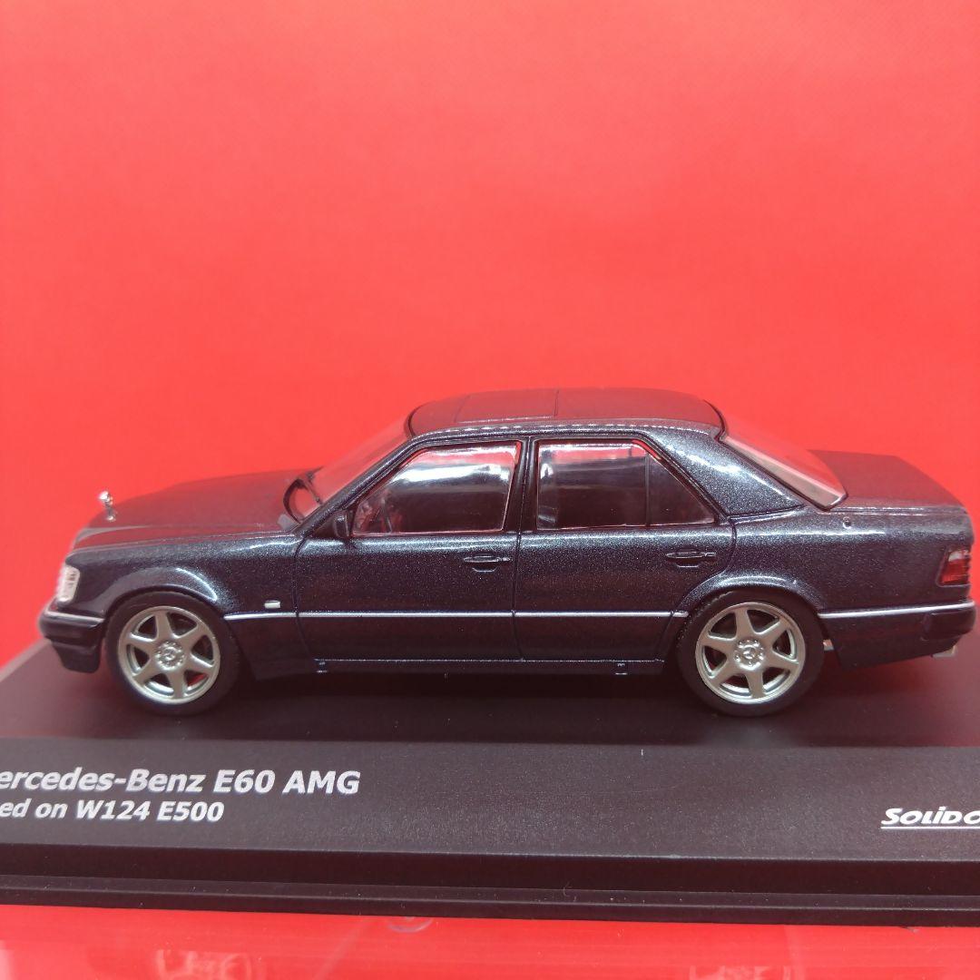 1/43 メルセデス・ベンツ　E60 AMG. W124 E500 SOLIDO