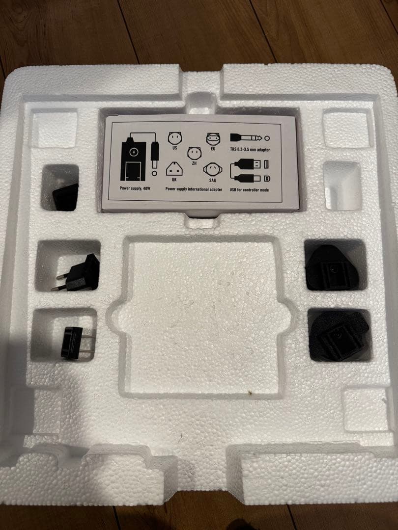 DJ機材 machine+ (plus) native instruments