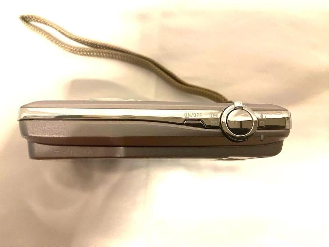 美品 カシオ Casio Exilim EX-Z270 デジカメ デジタルカメラ