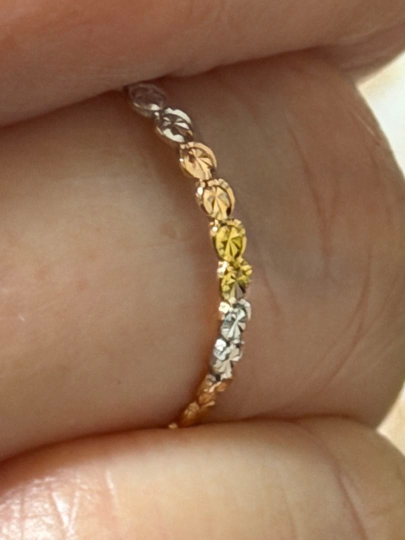 ゴールド フラワーモチーフリング 箱付き