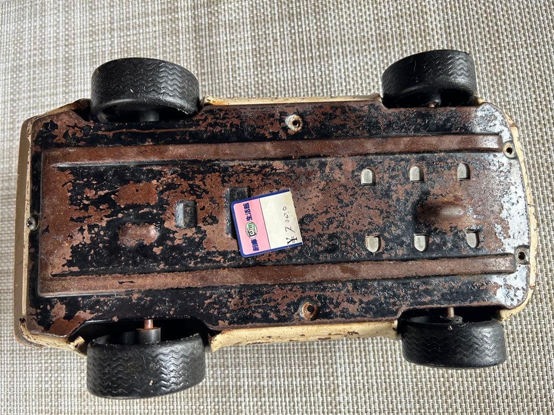 レトロ DATSUN Z ミニカー 赤/白