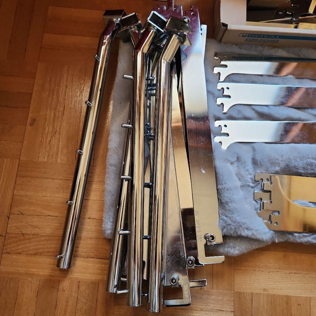 棚受け・フェイスアウトハンガー