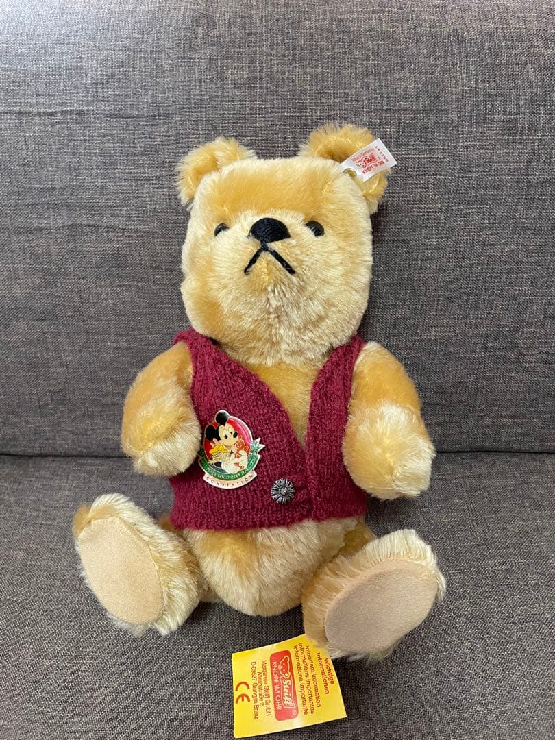 シュタイフ プーさん 限定ピンバッジ付き　1994 ディズニーワールド