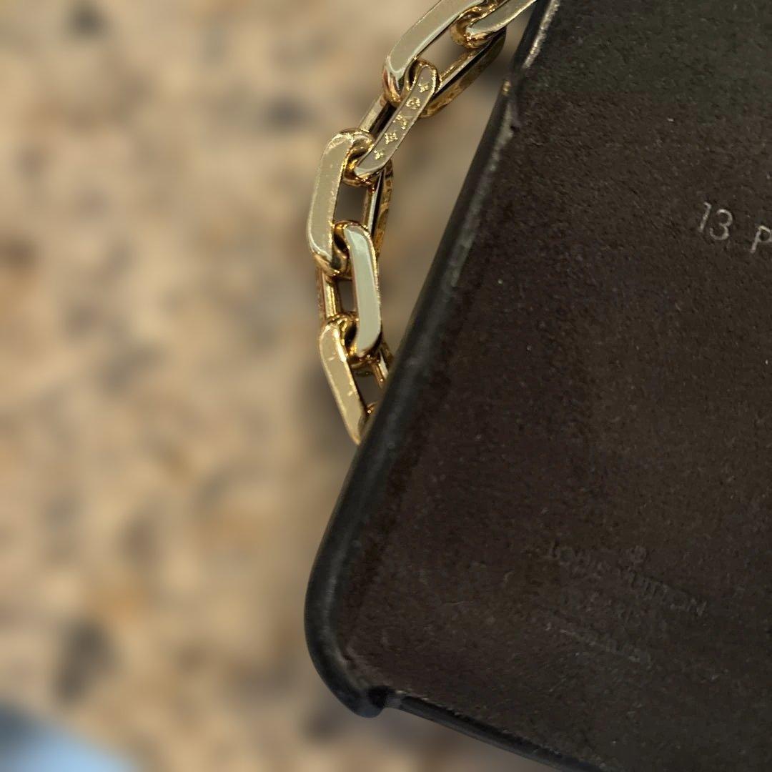 ルイヴィトン　LOUIS VUITTON iPhone pro 13 ケース