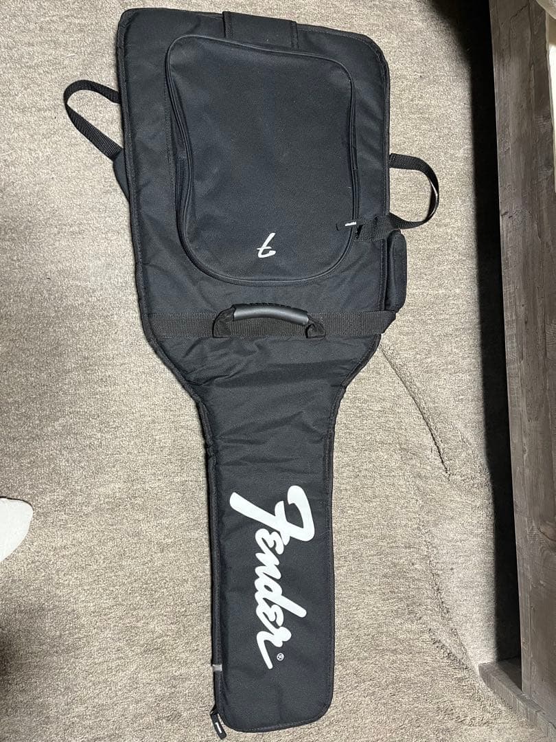 フェンダージャパン Mustang MG69 Yellow White