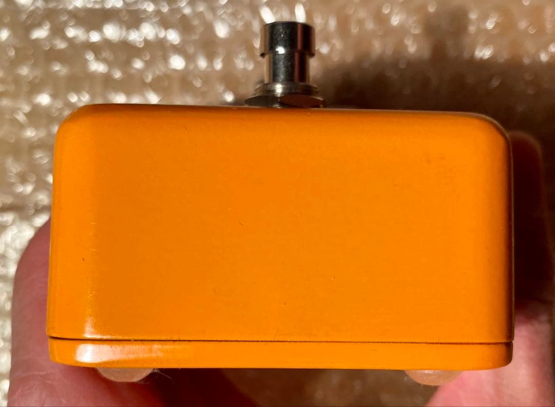 即売れ神ファズ　Tru-Fi Color D ’69