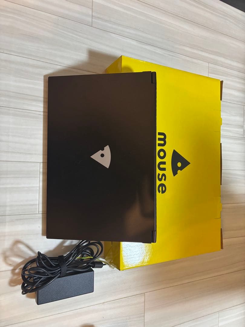 mouse K5-MA 15.6型 16GB Corei7搭載