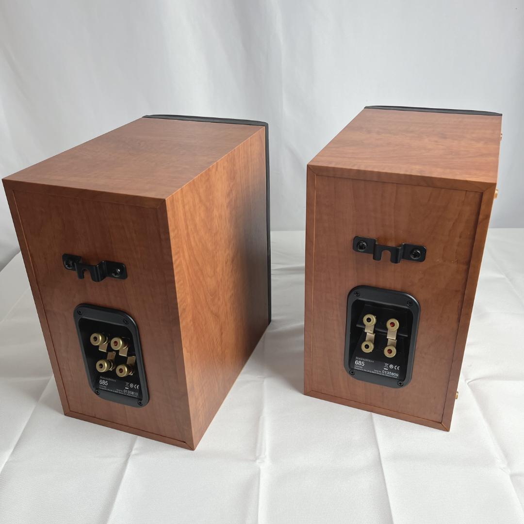 美品☘️ B&W　685　スピーカーペア