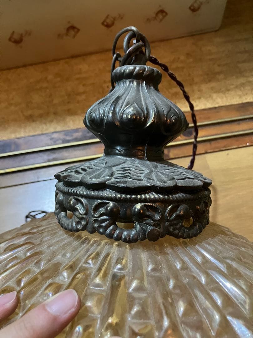 ビンテージ　アンバーランプ　ガラス　ランプシェード　照明　ペンダント