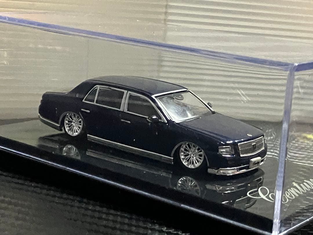 センチュリー　1/64 改造　シャコタン 紺色