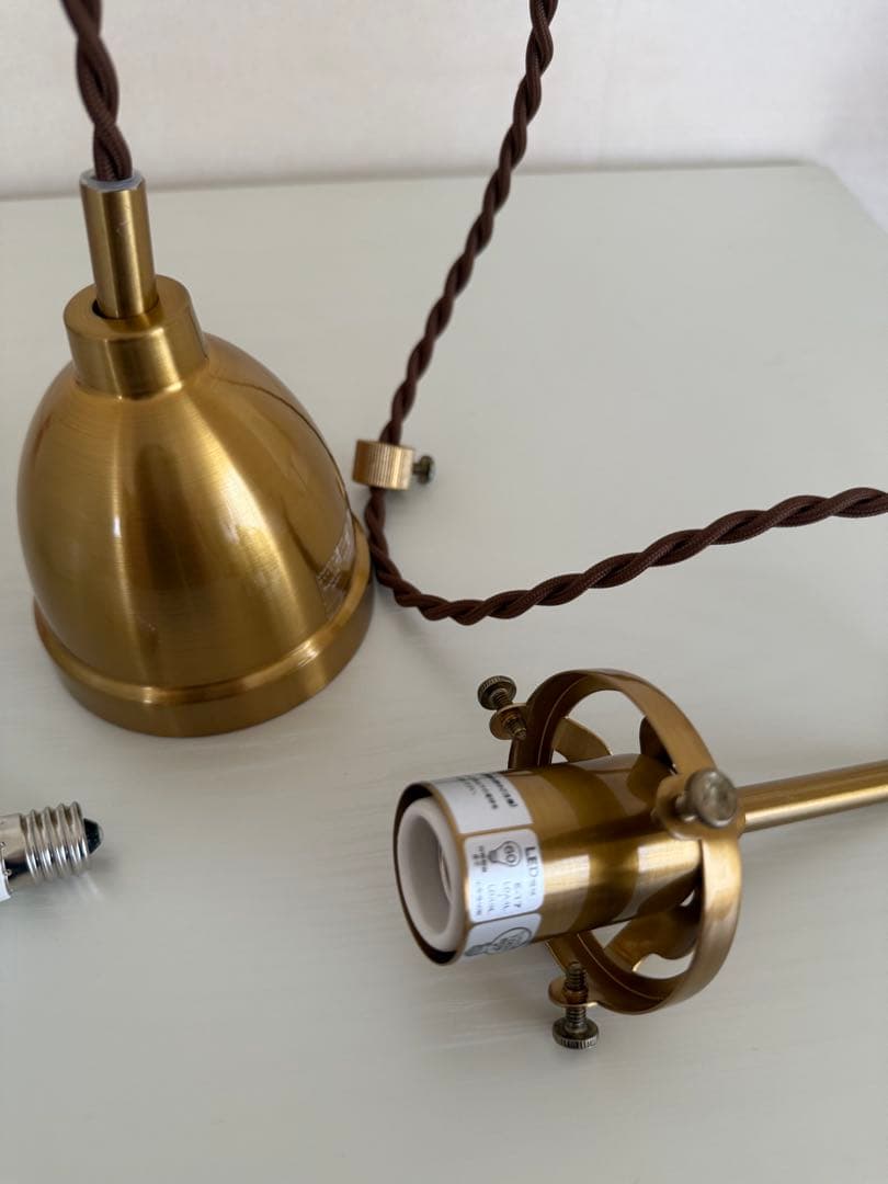 インターフォルム　リネー　ペンダントライト　照明　ダイニング　ホワイト　LED