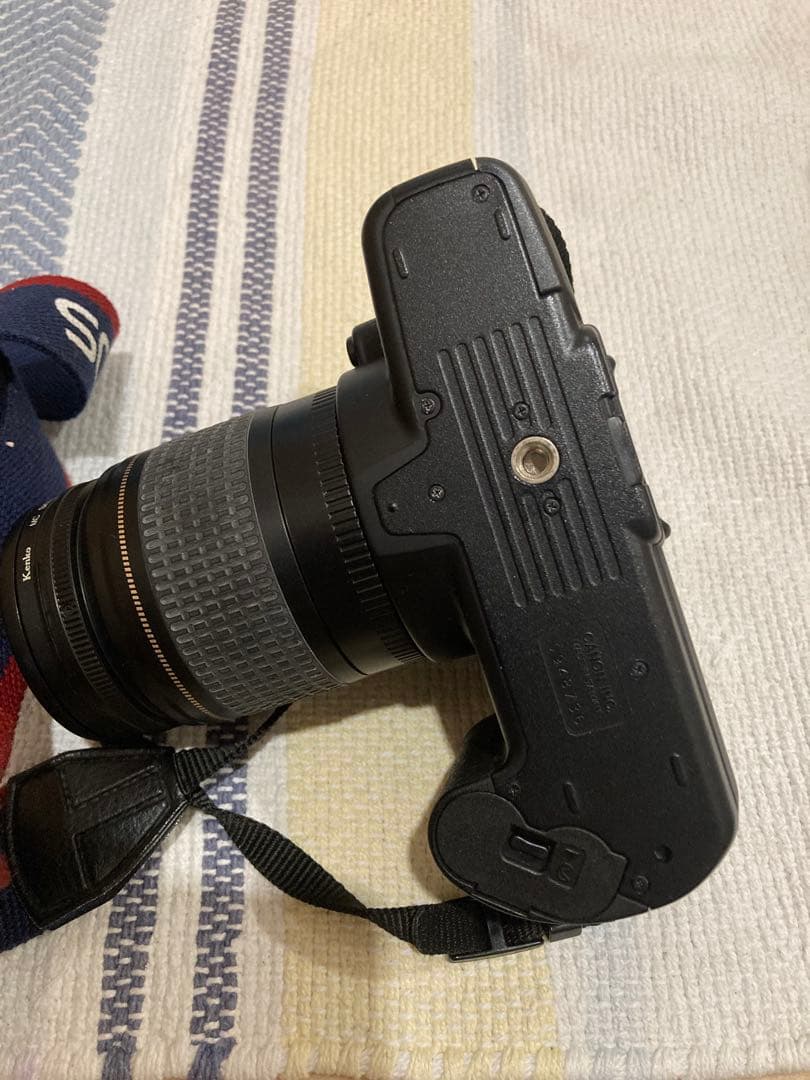 Canon EOS 一眼レフカメラ + レンズ2本　フィルム付き