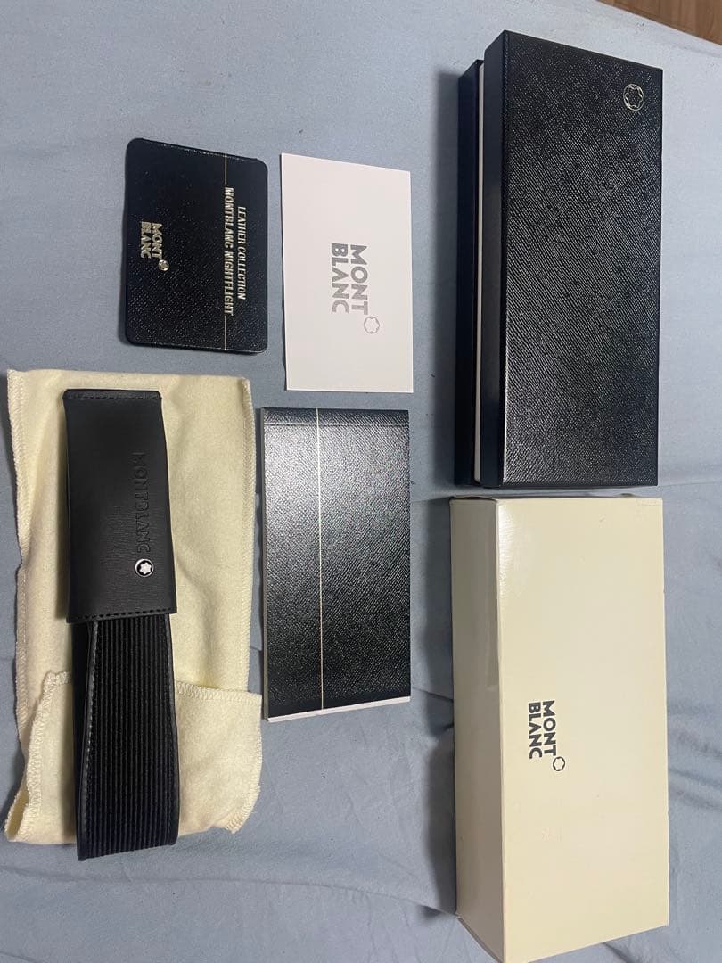 MONTBLANC ブラックレザー ペンケース