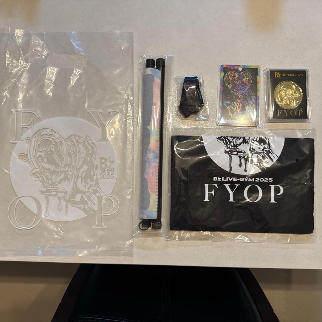 B'z FYOP premium席専用グッズ　ステッカー付き