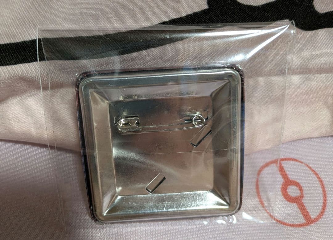 希少！ 文豪ストレイドッグス 中原中也 ピンバッジ スクエア