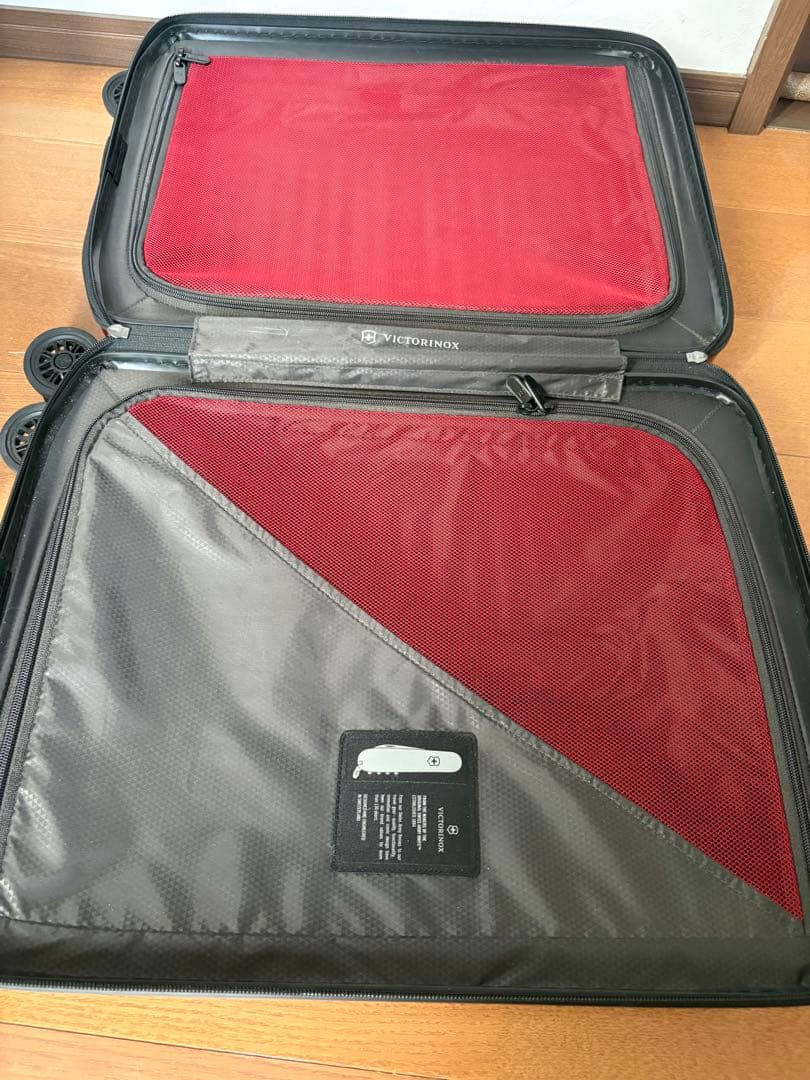 victorinox キャリーオン 1+10年保証書付 2024.1購入