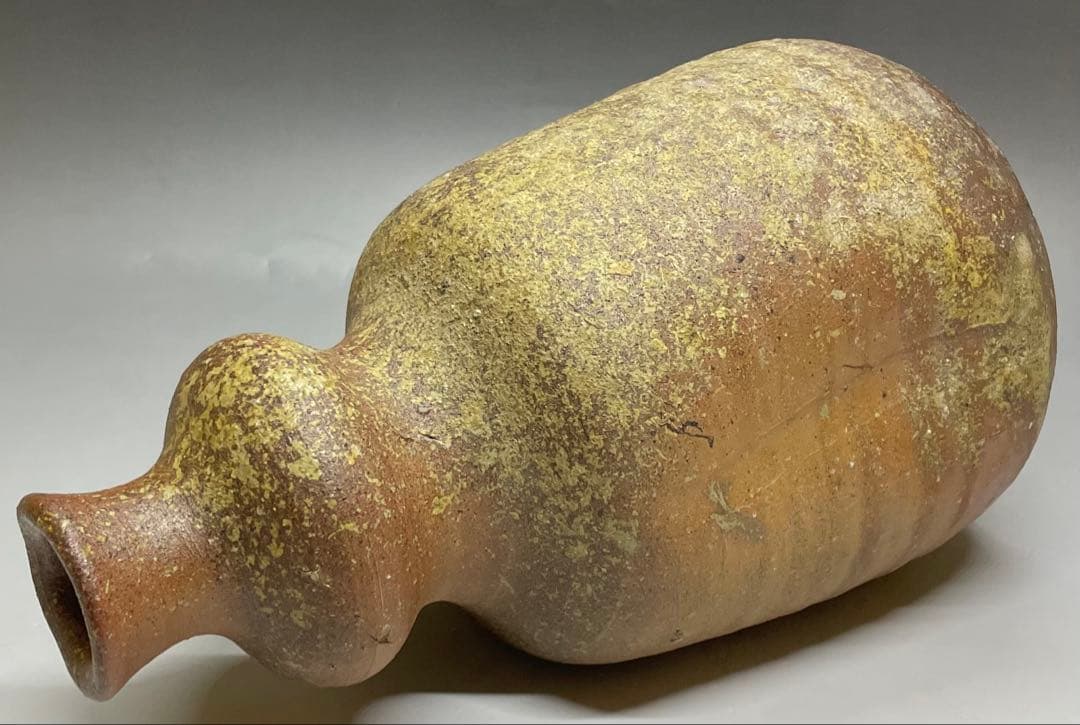 人間国宝　伊勢崎淳　瓢型花生　花入　備前焼　共箱　P99