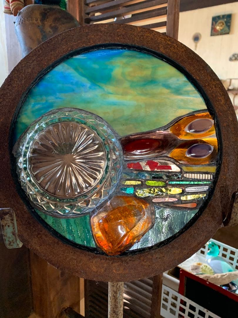 円形ガラスオブジェ　ステンドグラスパネル