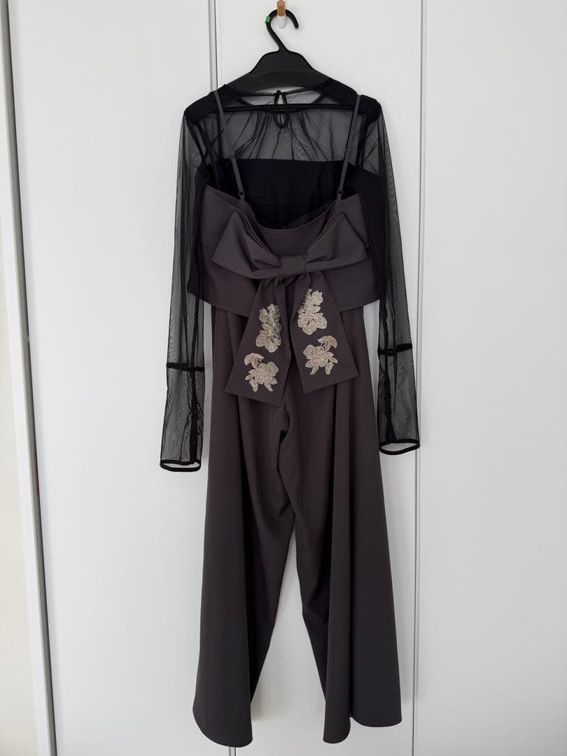 etoll. 3piece刺繍リボンビスチェ＆タックワイドパンツセットアップ