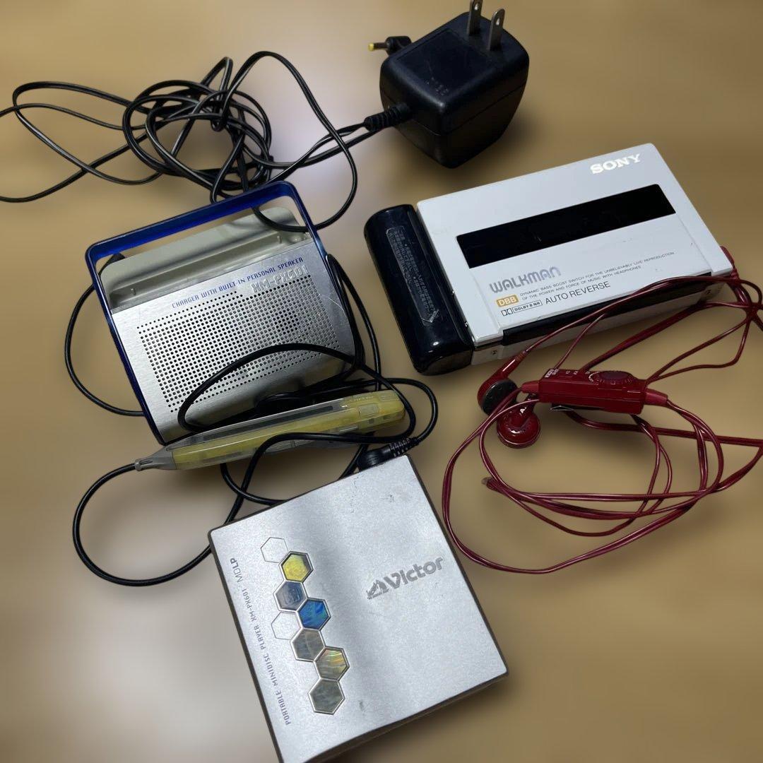 d*7様 ジャンク SONY ウォークマン Victor ポータブルMDプレーヤ