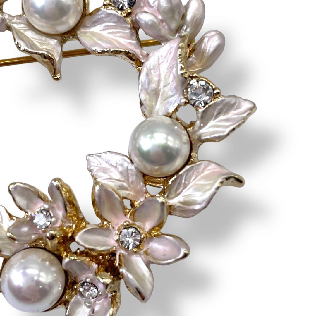 VENDOME BOUTIQUE 貝パール リースブローチ ストーン フラワー