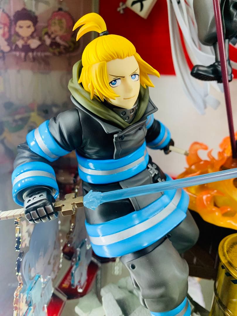 【ジオラマ背景付】コトブキヤ 炎炎ノ消防隊　4体セット　限定パーツ3体付き